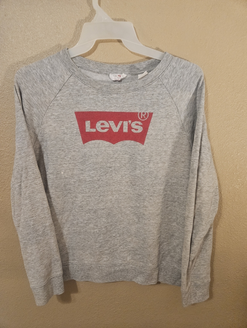 Levi's Pullover Sweatshirt Women's Size MED Heather Gray Red Logo Cotton Blend
